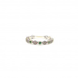 Ava Emerald ring