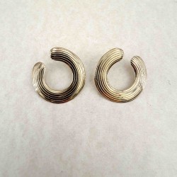 Poni Earrings